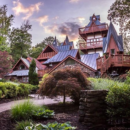 Landoll'S Mohican Castle Hotel Loudonville Exterior photo